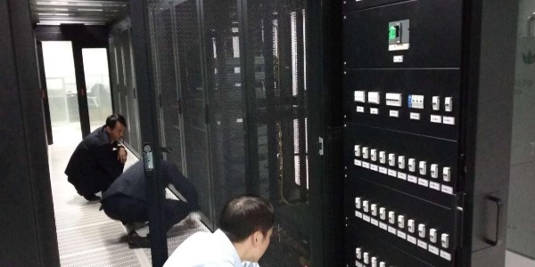 縱橫通動環監控系統：為機房安全與智能運維保駕護航